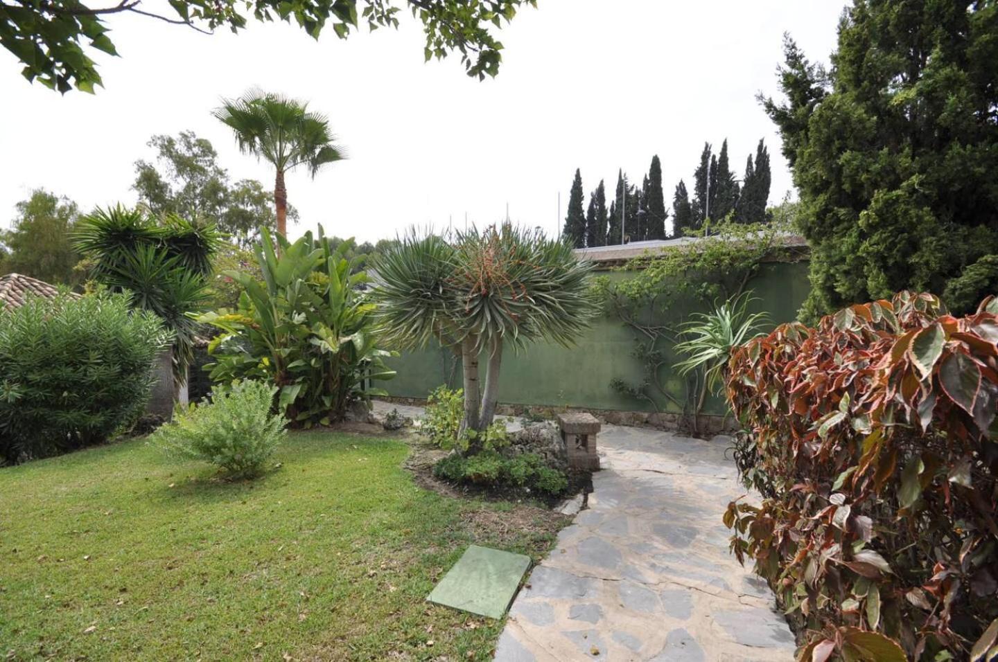 Apartment Pinos Aloha