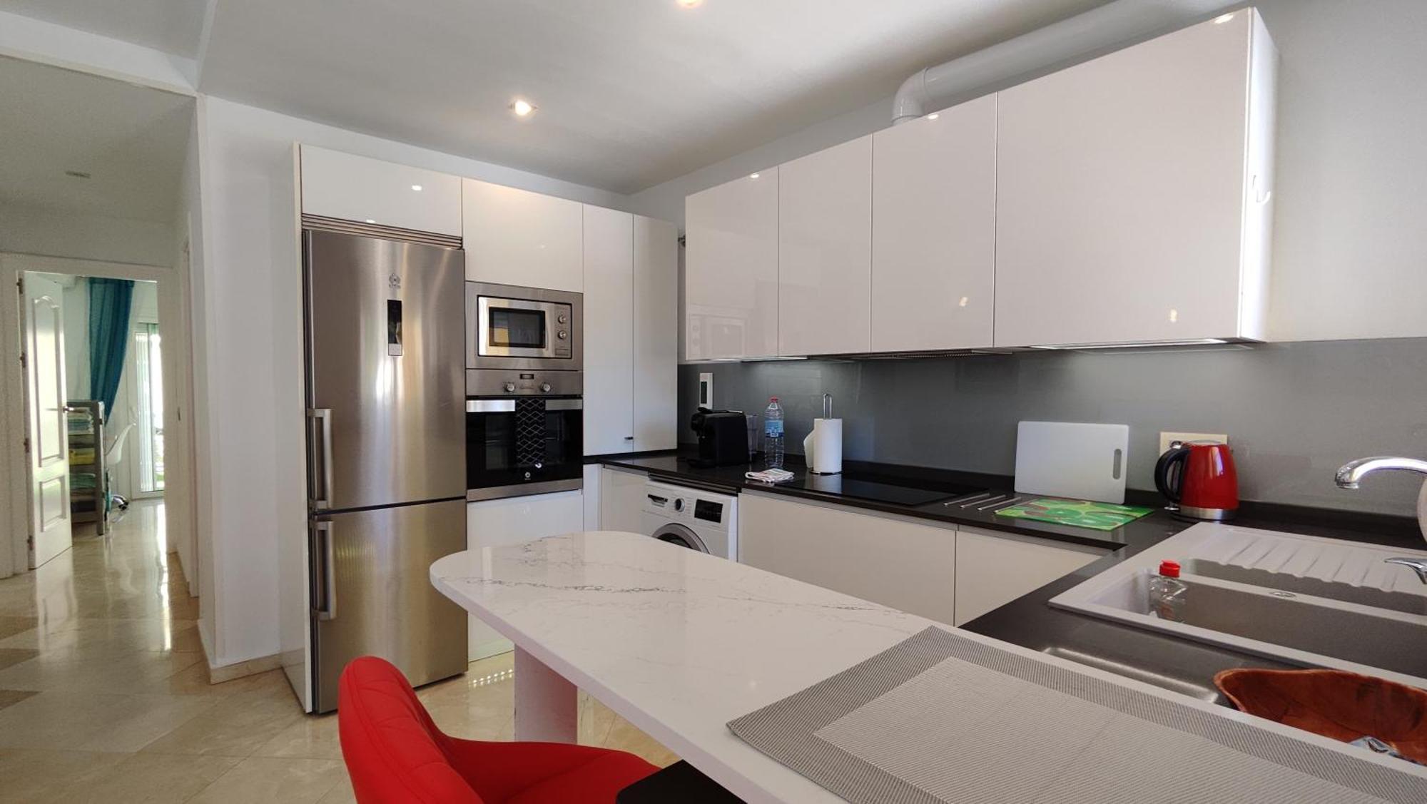 Apartment Pinos Aloha *